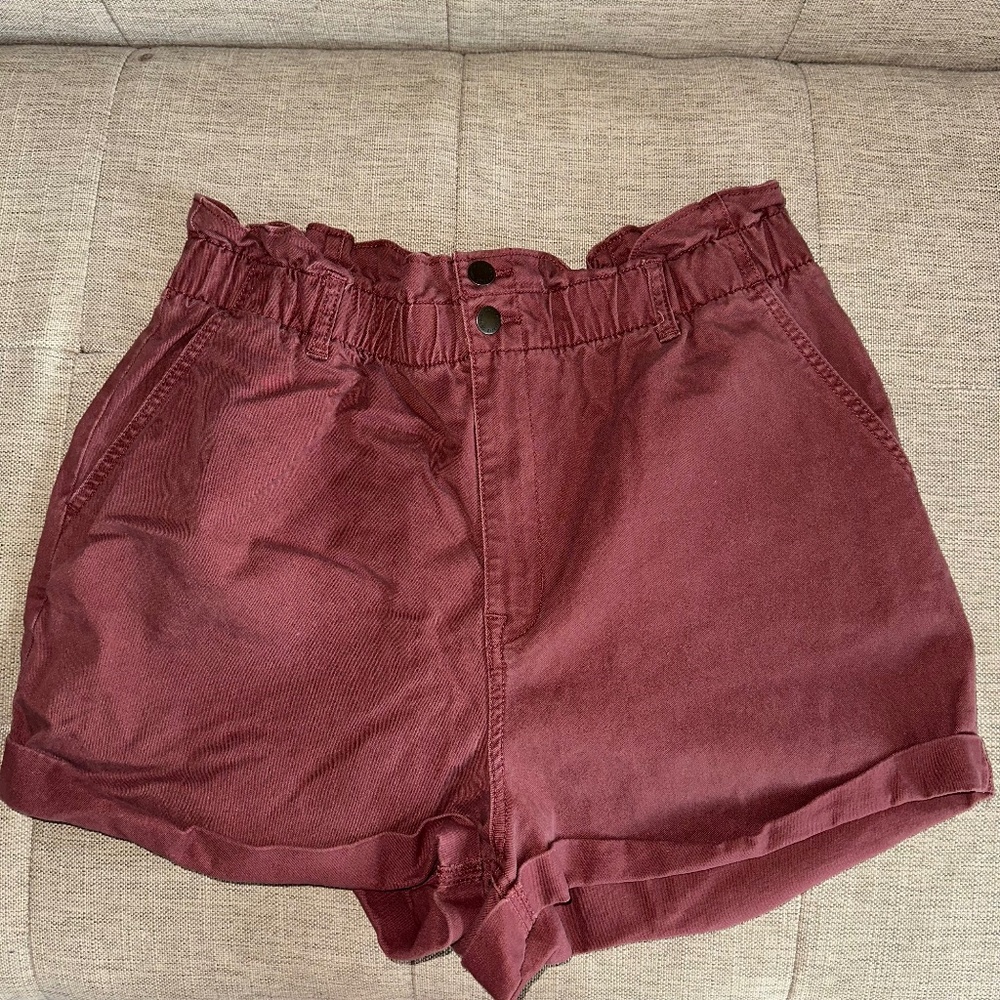 Large Universal Thread Paperbag Shorts